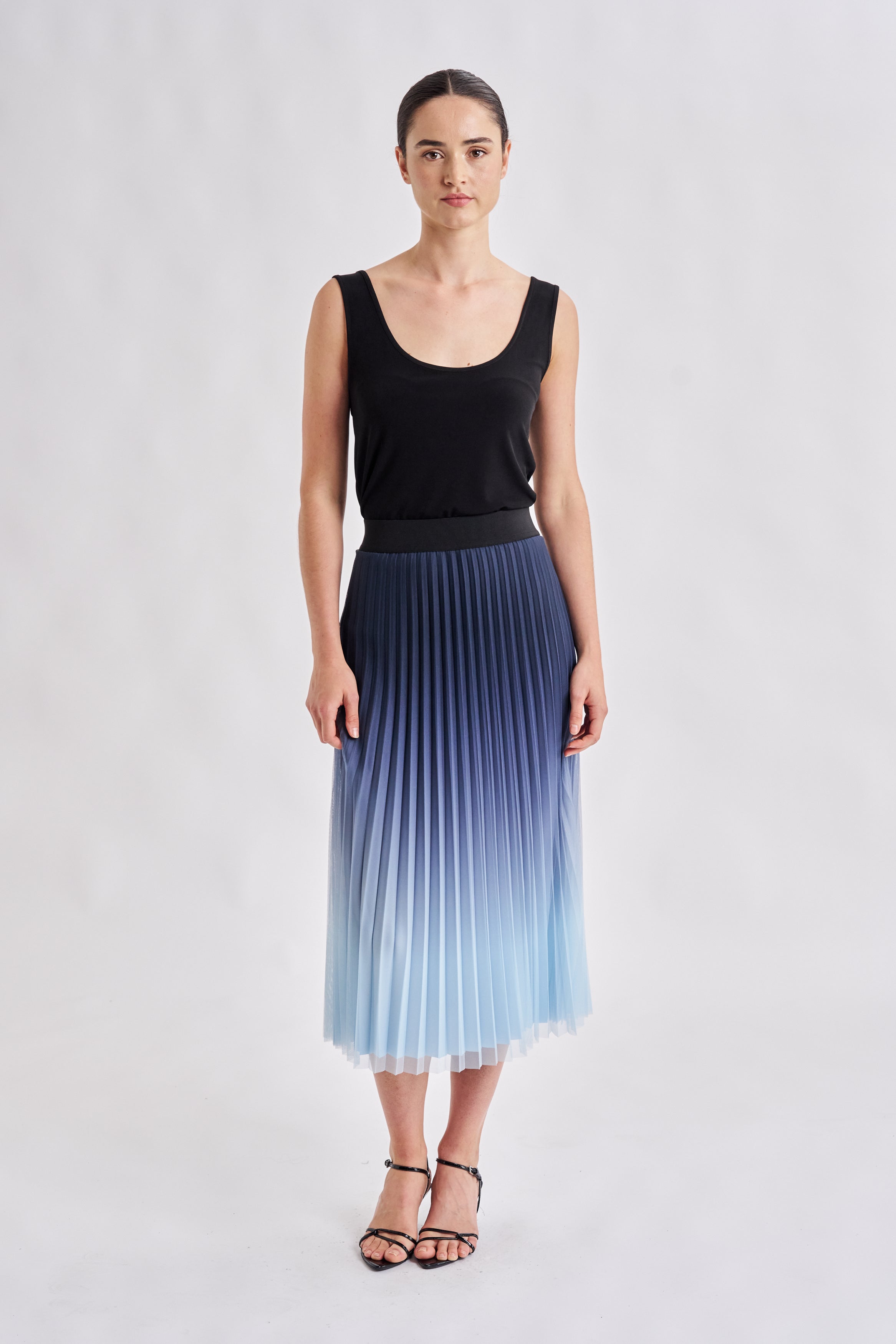 COSMOS PLEATED SKIRT