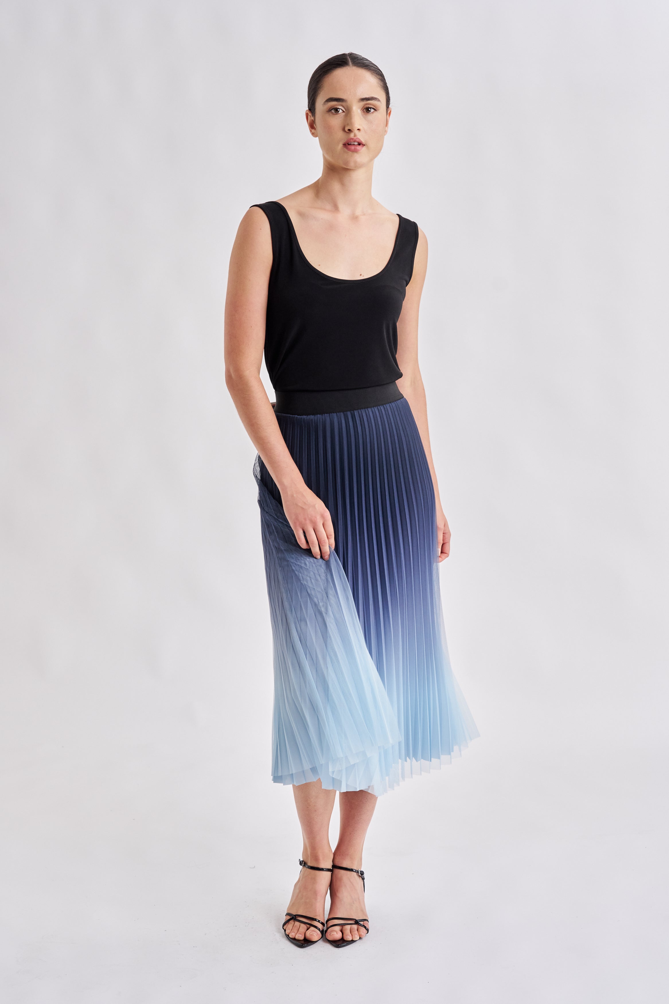 COSMOS PLEATED SKIRT