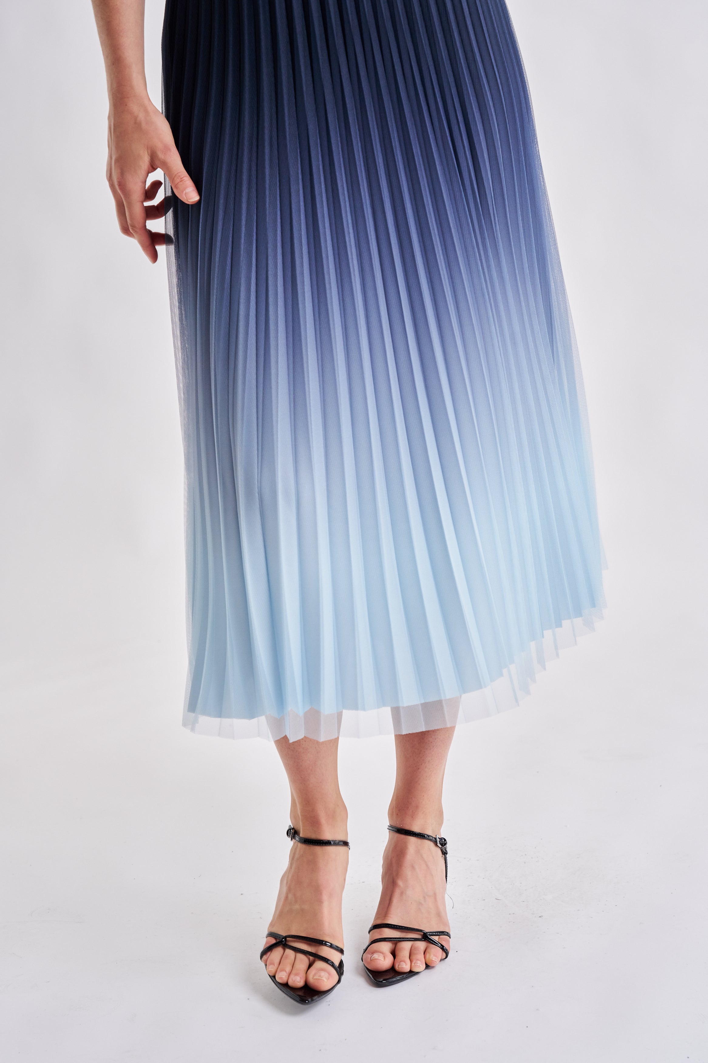 COSMOS PLEATED SKIRT