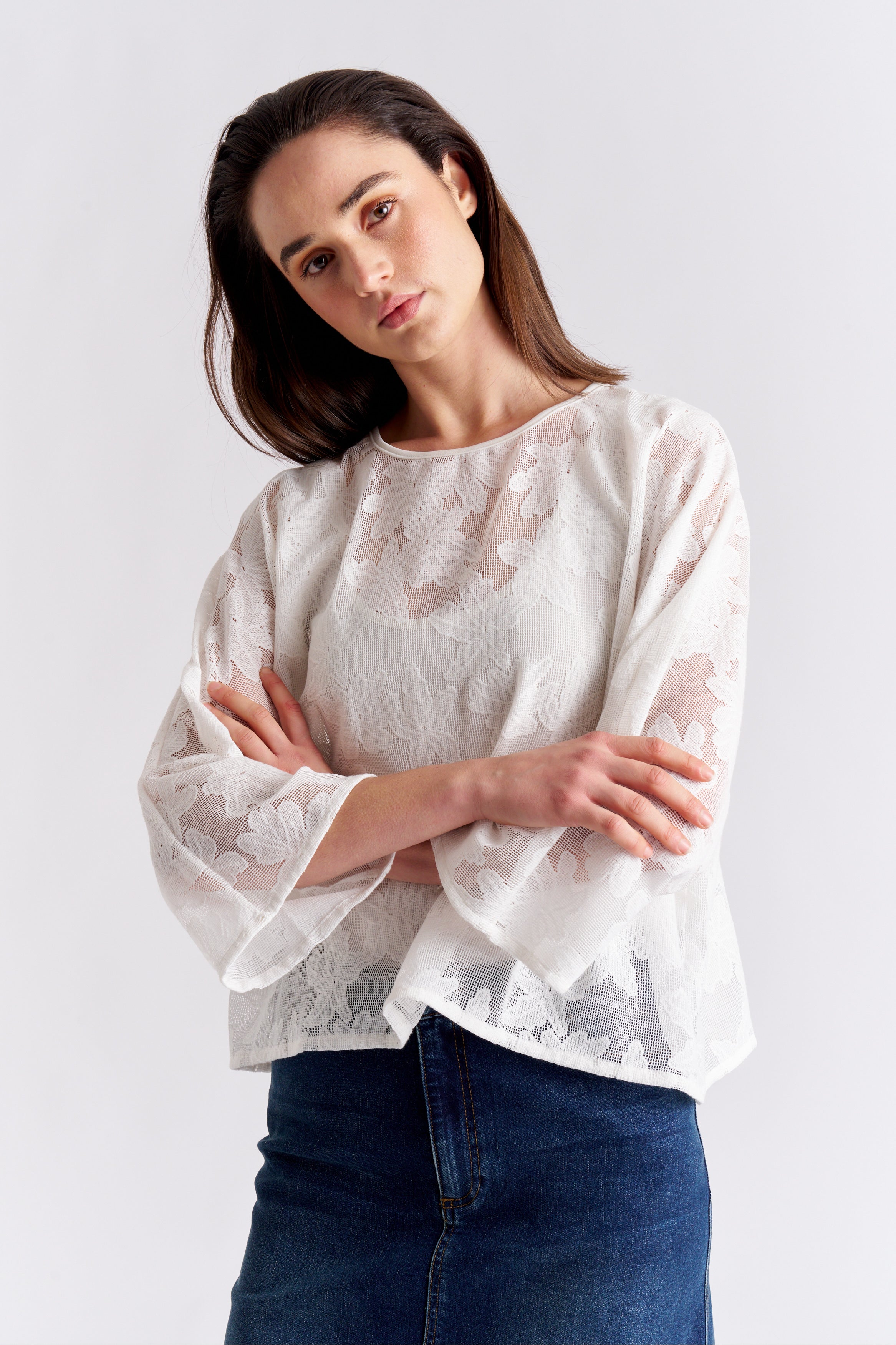 GRACE LACE TOP